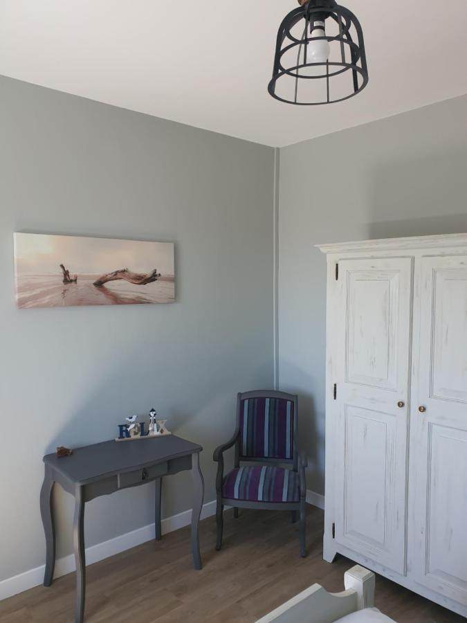 Bed and Breakfast Les 5 Escales Parthenay Exterior foto